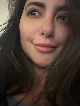 sukhakunis1 live sex cam