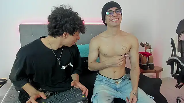 eren_jeager live sex cam