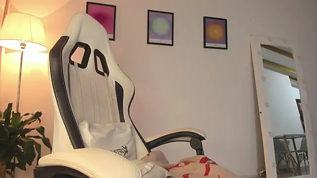 Ebony_D0ll live sex cam