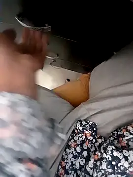 hackyourpussy@xh live sex cam