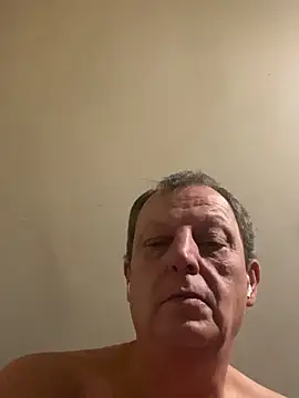 chubbybear2cum live sex cam