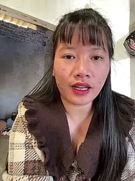 TrangNemo live sex cam