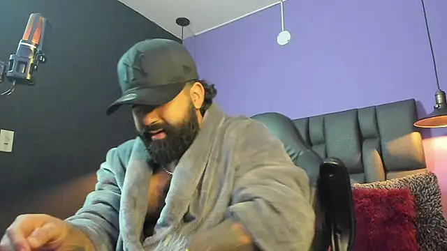 Lyon_vach live sex cam