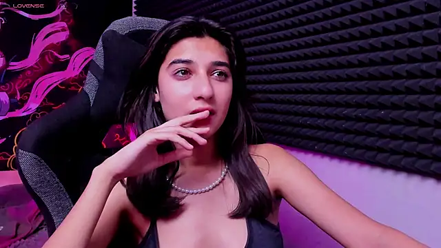 Elfy_Rare_ live sex cam