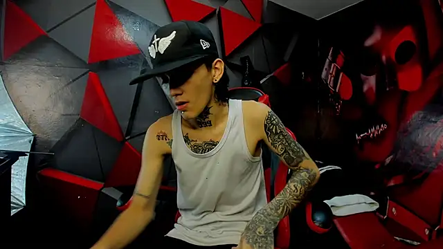 StraightBoy_Nick live sex cam