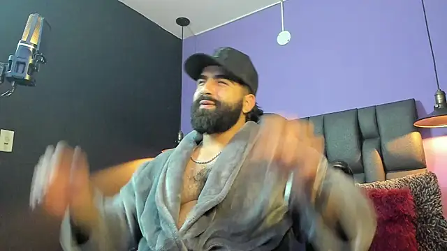 Lyon_vach live sex cam