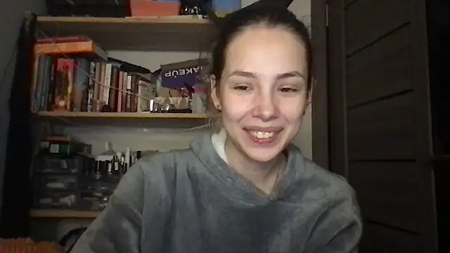 Yuna5343 live sex cam