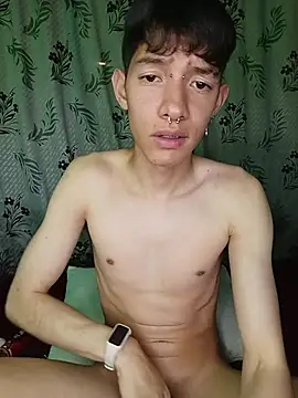 heyy_noah11 live sex cam