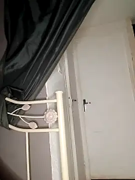 cokinesoumise live sex cam