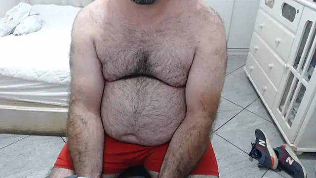 MysterBearMG live sex cam