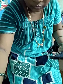 lolida69thamil live sex cam