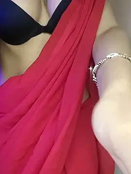 KARISHMA-STRIP live sex cam