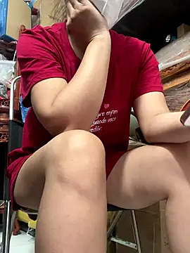 Mores1_Squirt live sex cam