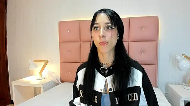 lhiamfit live sex cam