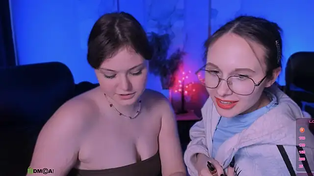 nikole_kitt live sex cam