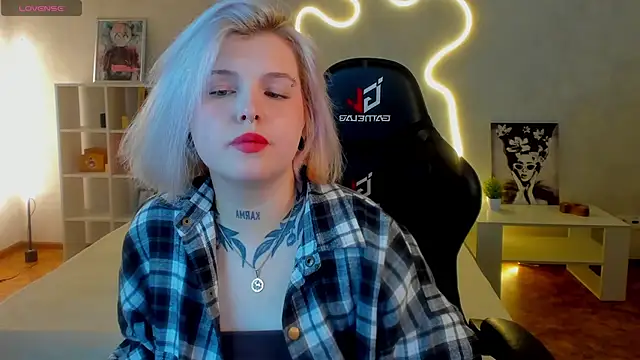 shadow__purrr's cam snapshot