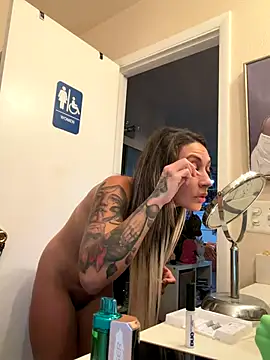 Chicagobabe's cam snapshot