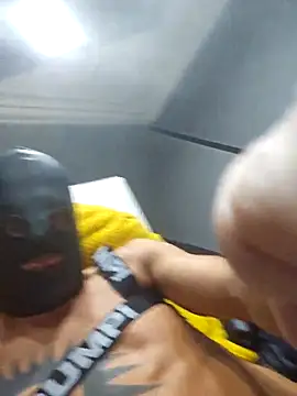 slavic_boy_39 live sex cam