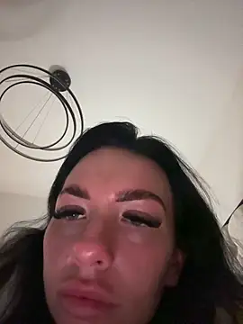 BELLABLACKXUK's cam snapshot