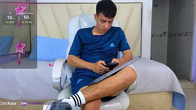 Hotboy21_ live sex cam