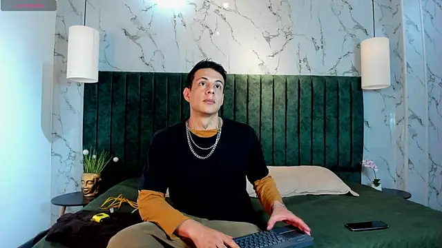 Dustin_Sonne live sex cam