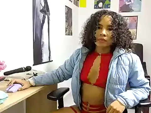 Gigi_Scott_'s cam snapshot