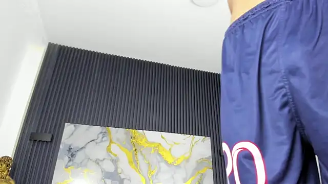 SantiagoRusso18 live sex cam