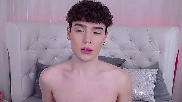 RobbyCharming's cam snapshot