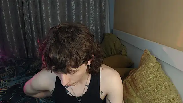 g1vememoney's cam snapshot