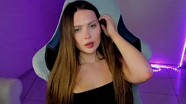 yourArya's cam snapshot