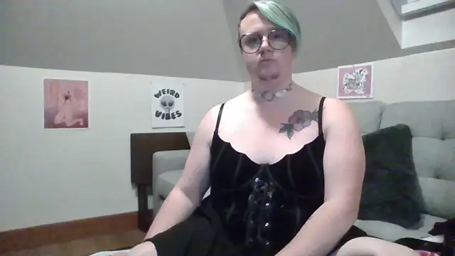 queerlyjaz live sex cam