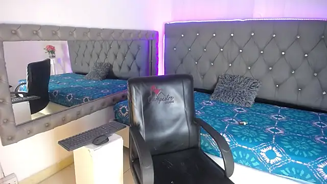 Emily_Jedet live sex cam