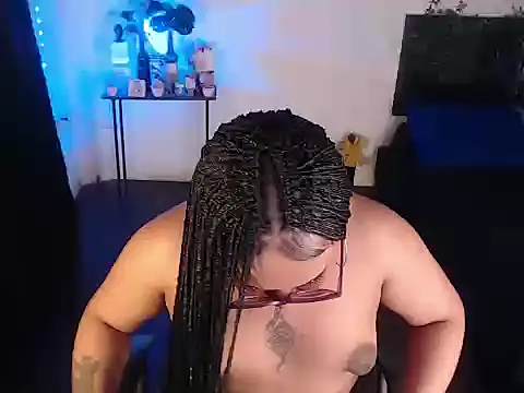 LiaScarlett live sex cam