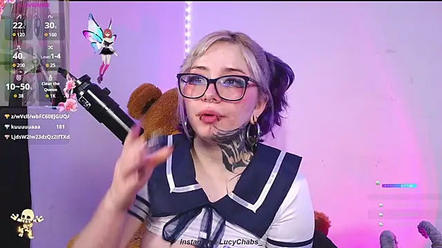 LucyChabs_'s cam snapshot