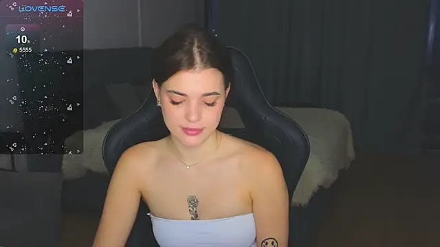 adrianawow1's cam snapshot