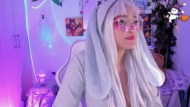 cutepie_uwu_'s cam snapshot