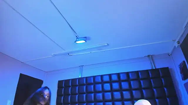 Lovely_celeste live sex cam