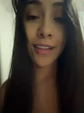 miel_latina's cam snapshot