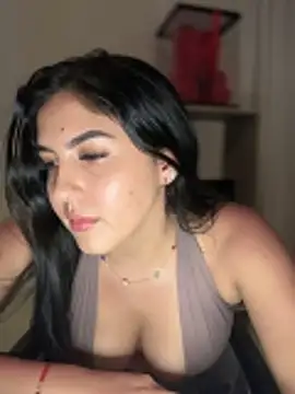 Sofia_Collins-'s cam snapshot