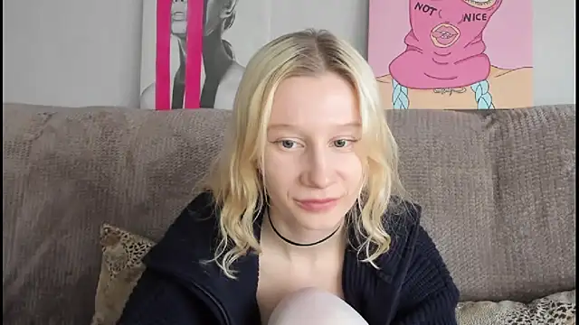 EnigmaSee's cam snapshot