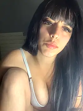 Nicolebermudez's cam snapshot