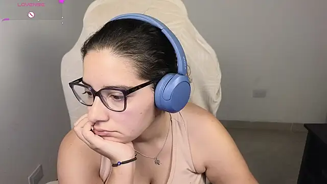 blue__moon_'s cam snapshot