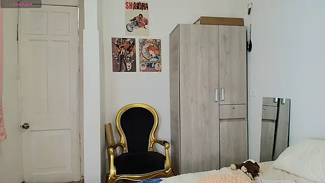 Nude_Boy18 live sex cam