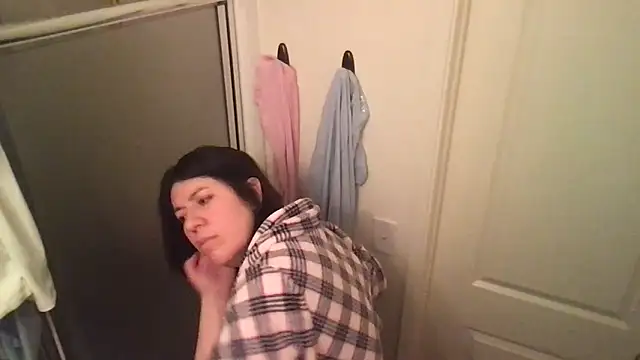 HYPHYtype's cam snapshot