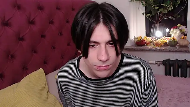 Ellis_Rin live sex cam