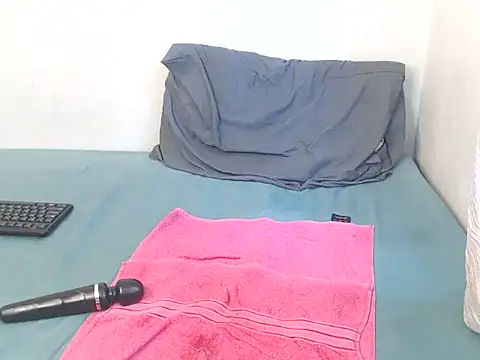 EbonyTinyX's cam snapshot