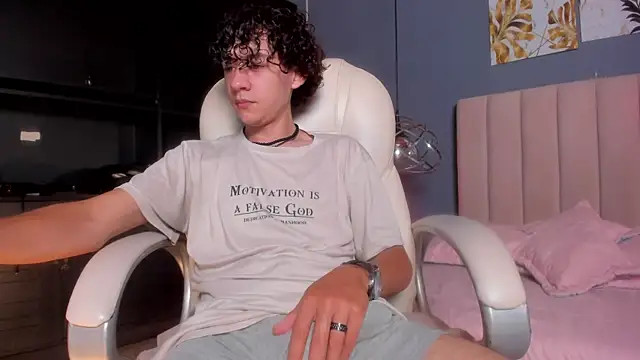 Helios_Obscuro's cam snapshot