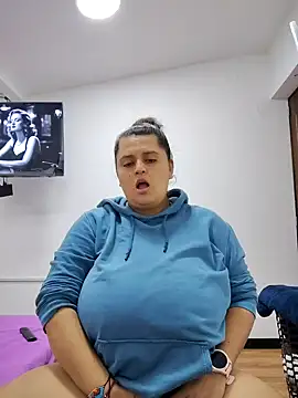 Miss_balloonsmila live sex cam