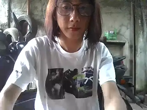 Krishellemoorree live sex cam