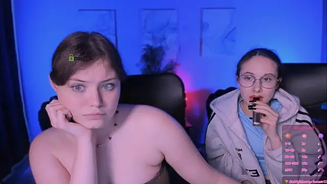 nikole_kitt live sex cam